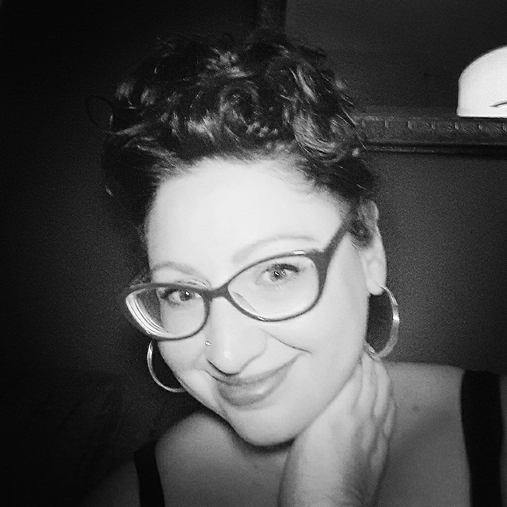 Meet your Posher, Holly